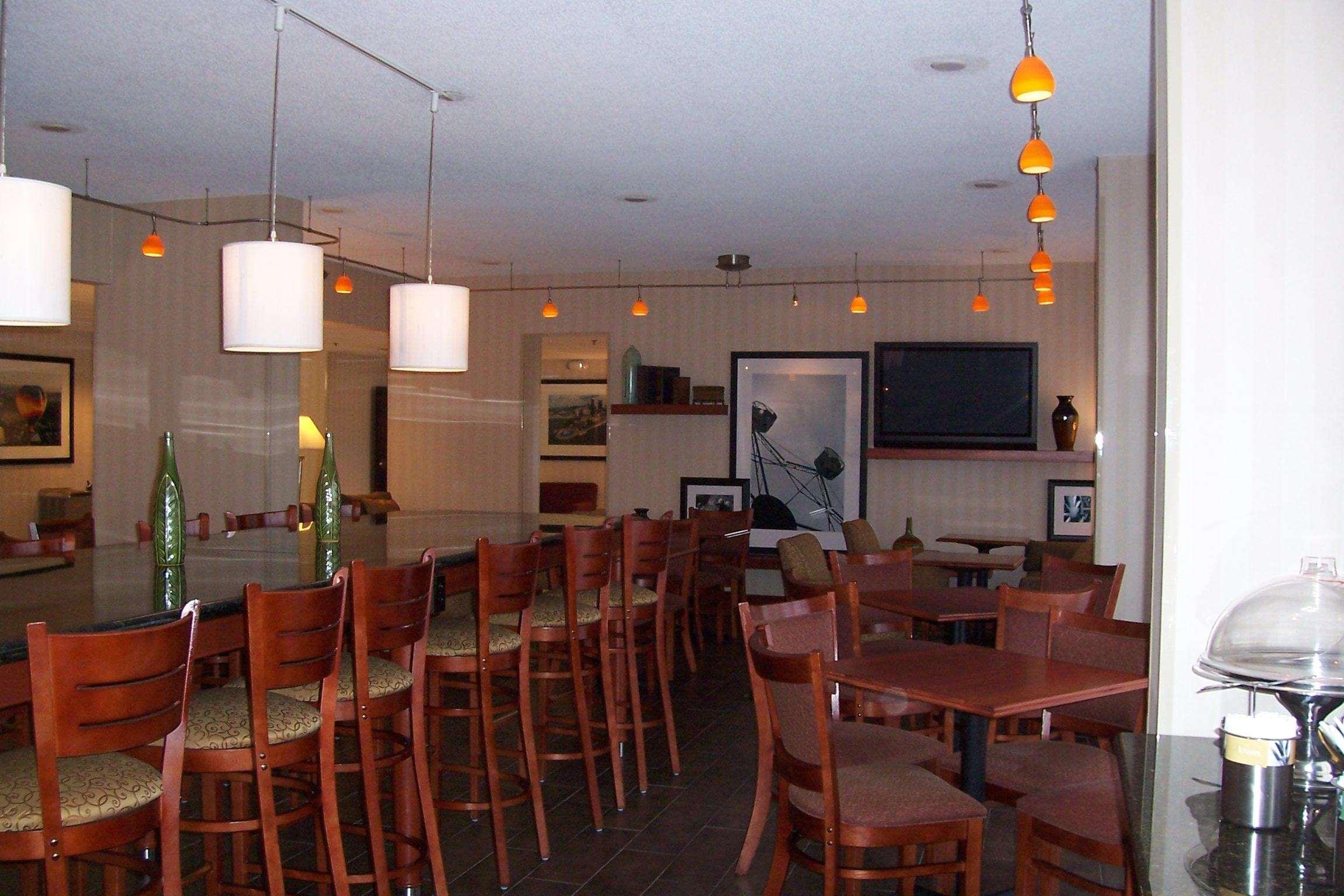 Hampton Inn Washington Restaurant photo